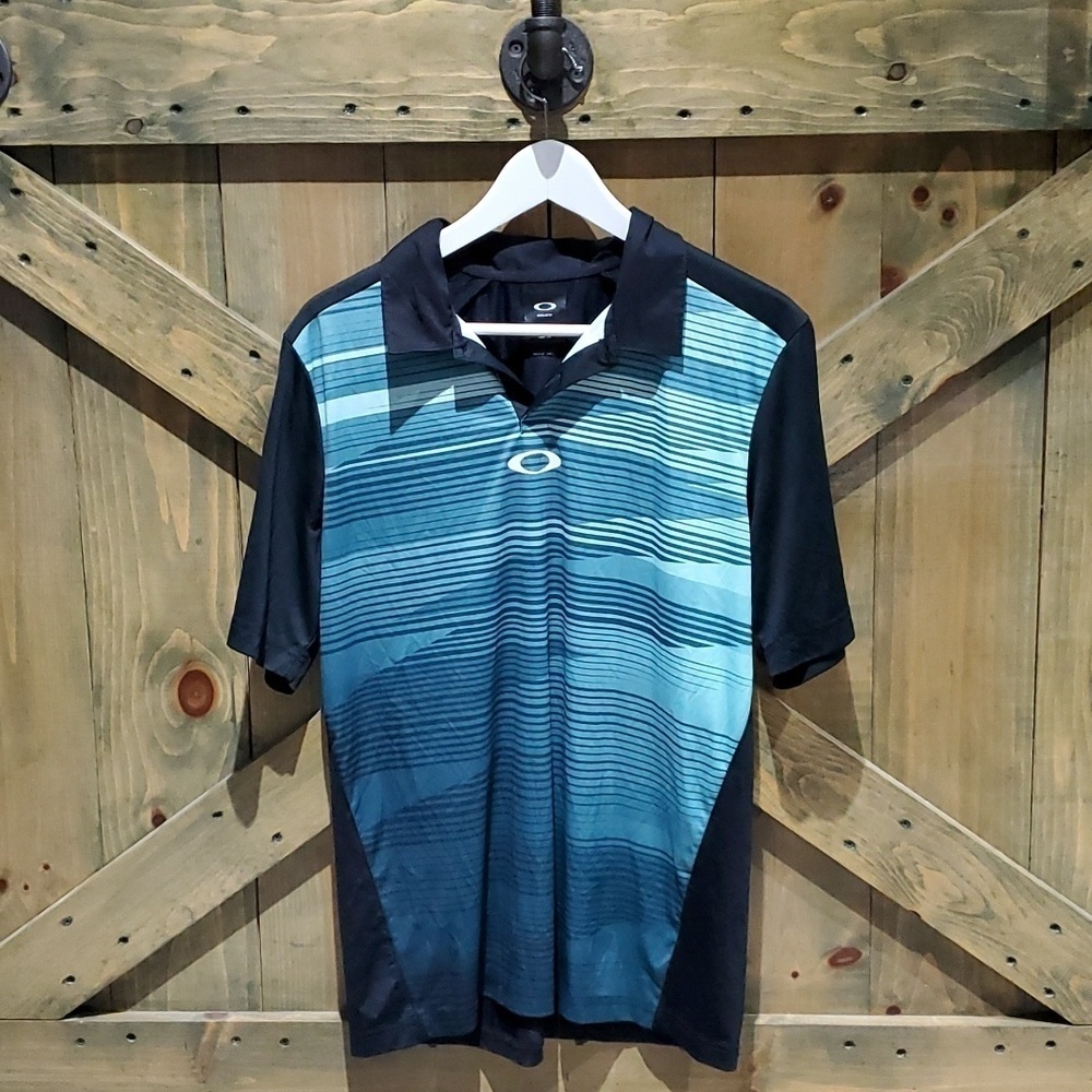 Y2K MENS OAKLEY REGULAR FIT SHORT SLEEVE TOP SIZE MEDIUM GOLF PULL OVER POLO